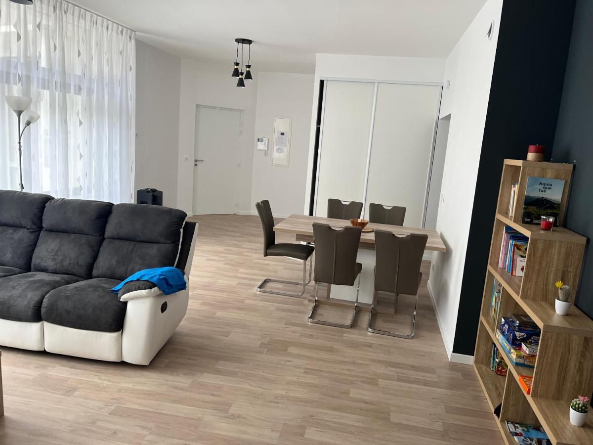 Appartement T4 140 m2 spacieux et calme pour 8 personnes Luz-Saint-Sauveur Extérieur photo