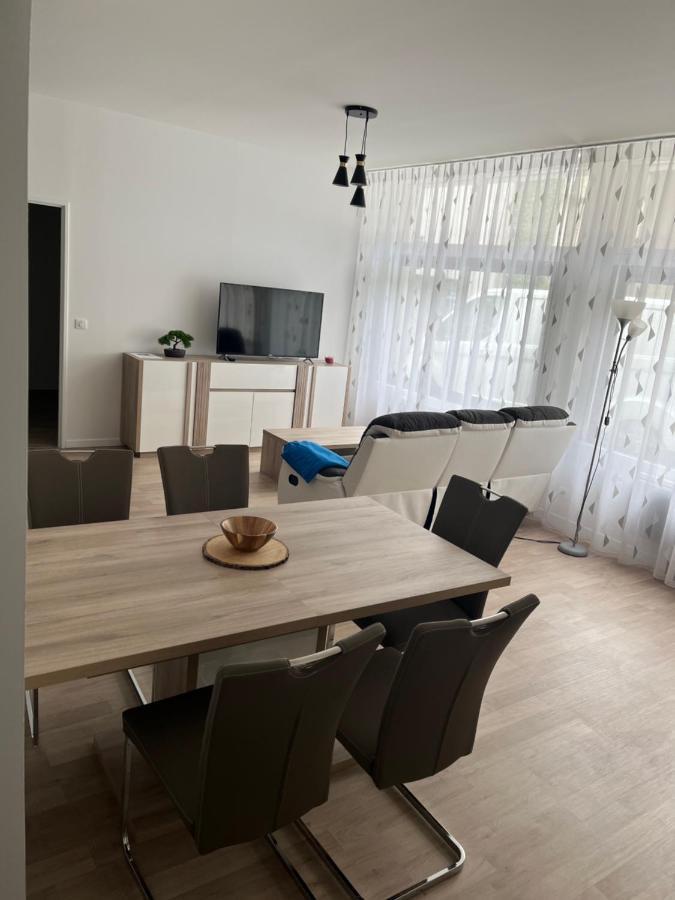 Appartement T4 140 m2 spacieux et calme pour 8 personnes Luz-Saint-Sauveur Extérieur photo